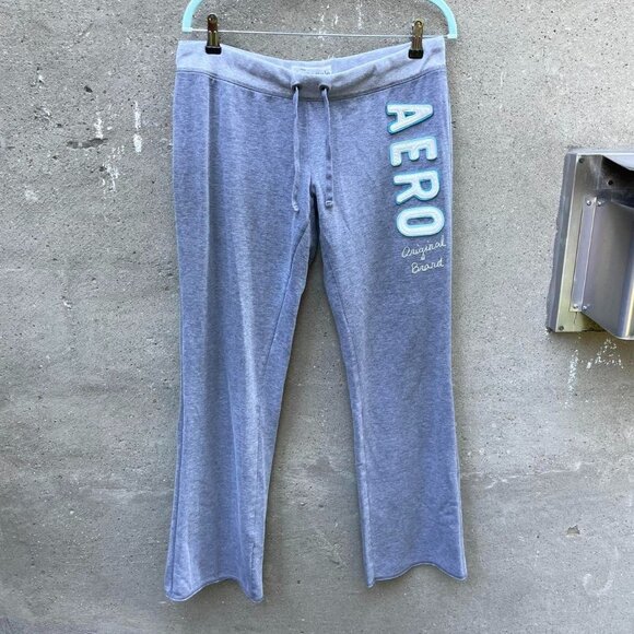 2000s Low-Rise Aeropostale Grey Sweatpants - Picture 1 of 6